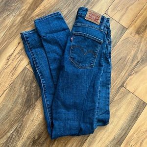 721 Levi’s jeans
